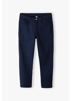 Eleganckie spodnie granatowe dla chłopca slim ze sklepu 5.10.15 w kategorii Spodnie chłopięce - zdjęcie 169716372