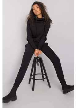 Komplet dresowy damski - czarny ze sklepu 5.10.15 w kategorii Dresy damskie - zdjęcie 169716480