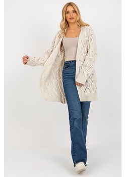 Jasnobeżowy damski ażurowy kardigan
bez zapięcia ze sklepu 5.10.15 w kategorii Swetry damskie - zdjęcie 169719011
