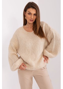 Sweter oversize z dzianiny jasny beżowy ze sklepu 5.10.15 w kategorii Swetry damskie - zdjęcie 169719301