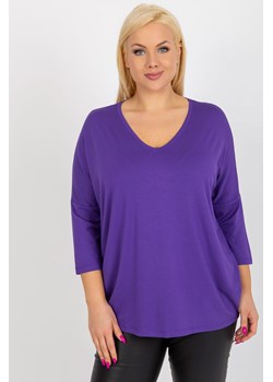 Ciemnofioletowa luźna bluzka plus size basic ze sklepu 5.10.15 w kategorii Bluzki damskie - zdjęcie 169720274