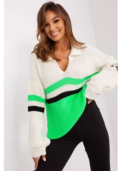 Ecru-jasnozielony sweter oversize z kołnierzem ze sklepu 5.10.15 w kategorii Swetry damskie - zdjęcie 169720493