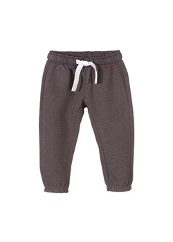 Spodnie dresowe chłopięce basic szare ze sklepu 5.10.15 w kategorii Spodnie chłopięce - zdjęcie 169721144