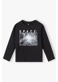 Bluzka chłopięca bawełniana czarna z nadrukiem S.P.A.C.E. Beyond Discovery ze sklepu 5.10.15 w kategorii T-shirty chłopięce - zdjęcie 169721470
