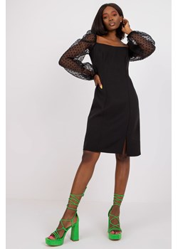 Czarna sukienka koktajlowa z bufiastymi rękawami ze sklepu 5.10.15 w kategorii Sukienki - zdjęcie 169722270