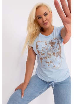 Jasnoniebieska bluzka plus size ze ściągaczem ze sklepu 5.10.15 w kategorii Bluzki damskie - zdjęcie 169722474