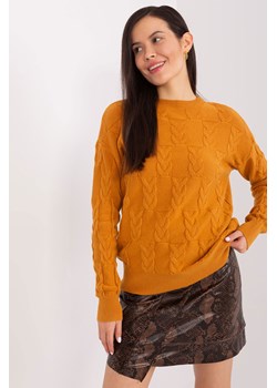 Sweter z warkoczami o luźnym kroju ciemny żółty ze sklepu 5.10.15 w kategorii Swetry damskie - zdjęcie 169722621