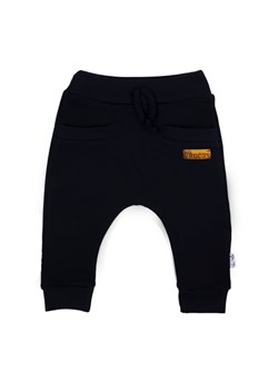 Spodnie dresowe chłopięce  - czarne ze sklepu 5.10.15 w kategorii Spodnie i półśpiochy - zdjęcie 169725102