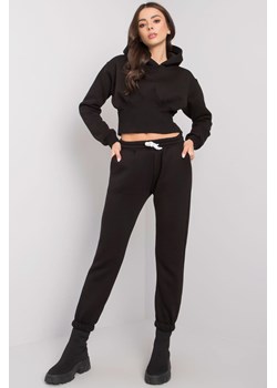 Czarny komplet dresowy ze spodniami Ambretta ze sklepu 5.10.15 w kategorii Dresy damskie - zdjęcie 169726650