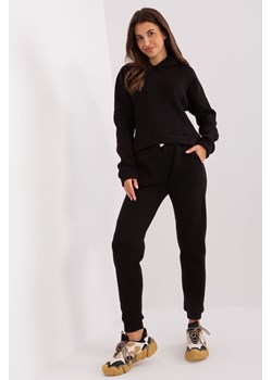 Czarny dresowy komplet basic ze spodniami ze sklepu 5.10.15 w kategorii Dresy damskie - zdjęcie 169728483