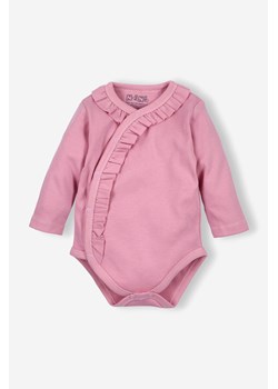 Body niemowlęce kopertowe z bawełny organicznej - różowe ze sklepu 5.10.15 w kategorii Body niemowlęce - zdjęcie 169730890