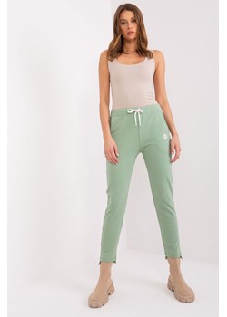 Spodnie dresowe z wiązaniem pistacjowy ze sklepu 5.10.15 w kategorii Spodnie damskie - zdjęcie 169730984