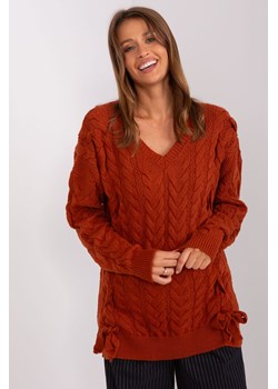 Ciemnopomarańczowy długi sweter z warkoczami ze sklepu 5.10.15 w kategorii Swetry damskie - zdjęcie 169731923