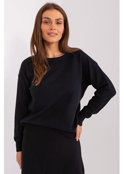 Czarny damski sweter klasyczny z długim rękawem ze sklepu 5.10.15 w kategorii Swetry damskie - zdjęcie 169732082