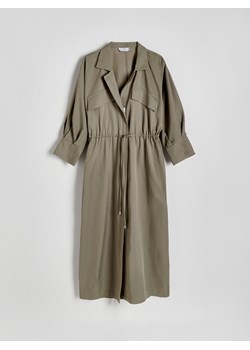 Reserved - Koszulowa sukienka midi - oliwkowy ze sklepu Reserved w kategorii Sukienki - zdjęcie 169741162