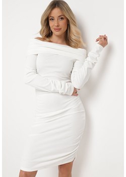 Biała Sukienka Midi Hiszpanka z Ozdobnym Drapowaniem Sarielni ze sklepu Born2be Odzież w kategorii Sukienki - zdjęcie 169746804