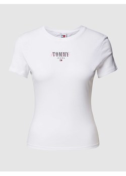 T-shirt o kroju slim fit z nadrukiem z logo ze sklepu Peek&Cloppenburg  w kategorii Bluzki damskie - zdjęcie 169751742