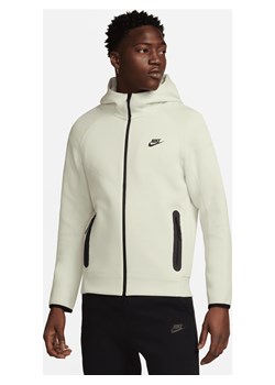 Męska bluza z kapturem i zamkiem na całej długości Nike Sportswear Tech Fleece Windrunner - Zieleń ze sklepu Nike poland w kategorii Bluzy męskie - zdjęcie 169754624