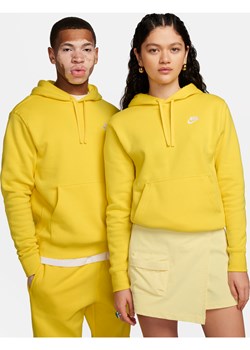 Bluza z kapturem Nike Sportswear Club Fleece - Żółty ze sklepu Nike poland w kategorii Bluzy męskie - zdjęcie 169754701