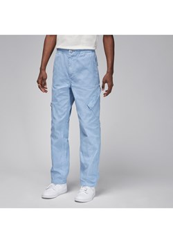 Męskie spodnie Chicago z efektem sprania Jordan Essentials - Niebieski ze sklepu Nike poland w kategorii Spodnie męskie - zdjęcie 169754811