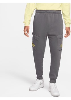 Męskie bojówki z dzianiny Nike Sportswear - Szary ze sklepu Nike poland w kategorii Spodnie męskie - zdjęcie 169754860