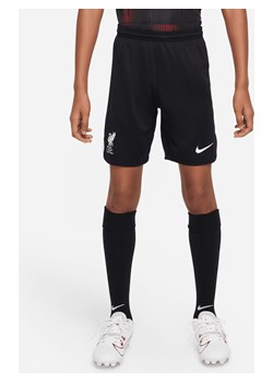 Spodenki piłkarskie dla dużych dzieci Nike Dri-FIT Liverpool F.C. Stadium 2023/24 (wersja wyjazdowa) - Czerń ze sklepu Nike poland w kategorii Spodenki chłopięce - zdjęcie 169755484