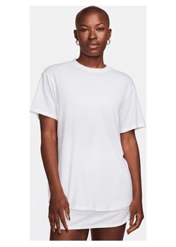 Damska koszulka z krótkim rękawem Dri-FIT Nike One Relaxed - Biel ze sklepu Nike poland w kategorii Bluzki damskie - zdjęcie 169755800
