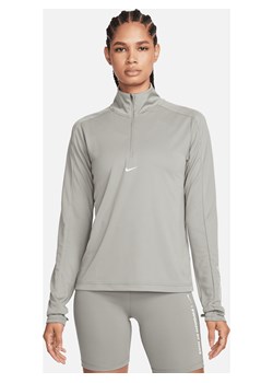 Damska bluza z zamkiem 1/4 Dri-FIT Nike Pacer - Szary ze sklepu Nike poland w kategorii Bluzy damskie - zdjęcie 169755993
