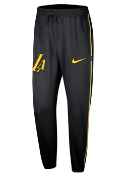 Spodnie męskie Nike Dri-FIT NBA Los Angeles Lakers Showtime City Edition - Czerń ze sklepu Nike poland w kategorii Spodnie męskie - zdjęcie 169756231