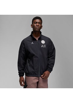 Męska kurtka przedmeczowa Paris Saint-Germain - Czerń ze sklepu Nike poland w kategorii Kurtki męskie - zdjęcie 169756350