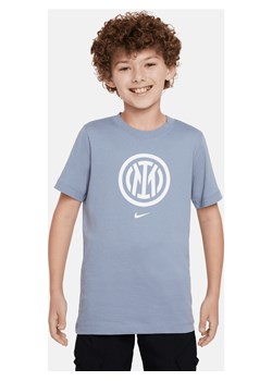 T-shirt dla dużych dzieci Nike Inter Mediolan Crest - Niebieski ze sklepu Nike poland w kategorii T-shirty chłopięce - zdjęcie 169756432