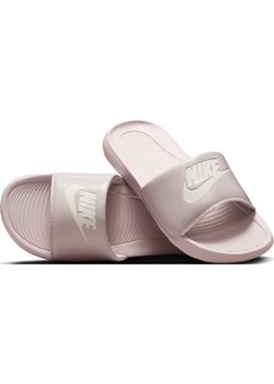 Klapki damskie Nike Victori One - Fiolet ze sklepu Nike poland w kategorii Klapki damskie - zdjęcie 169756670
