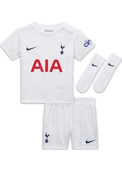 Trzyczęściowy strój dla niemowląt i maluchów Nike Dri-FIT Tottenham Hotspur 2023/24 (wersja domowa) - Biel ze sklepu Nike poland w kategorii Komplety niemowlęce - zdjęcie 169756944
