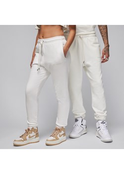Męskie spodnie z dzianiny Jordan Wordmark - Biel ze sklepu Nike poland w kategorii Spodnie męskie - zdjęcie 169757113