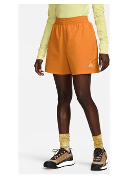 Damskie spodenki Nike ACG 12,5 cm - Pomarańczowy ze sklepu Nike poland w kategorii Szorty - zdjęcie 169757180