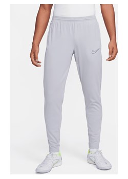 Męskie spodnie piłkarskie Dri-FIT Nike Academy - Szary ze sklepu Nike poland w kategorii Spodnie męskie - zdjęcie 169757434