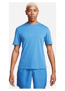 Męska uniwersalna koszulka z krótkim rękawem Dri-FIT Nike Primary - Niebieski ze sklepu Nike poland w kategorii T-shirty męskie - zdjęcie 169757484