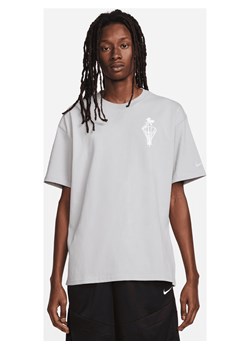 Męski T-shirt do koszykówki Max90 Nike - Szary ze sklepu Nike poland w kategorii T-shirty męskie - zdjęcie 169757733