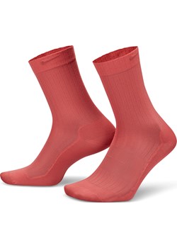 Klasyczne skarpety Nike Women Sheer (1 para) - Czerwony ze sklepu Nike poland w kategorii Skarpetki damskie - zdjęcie 169758634