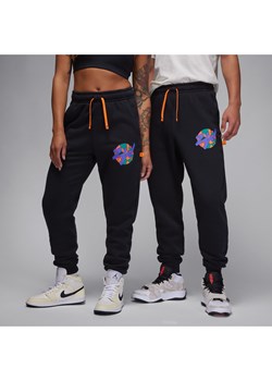 Dzianinowe spodnie z nadrukiem Zion - Czerń ze sklepu Nike poland w kategorii Spodnie męskie - zdjęcie 169758833