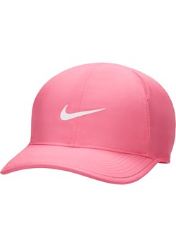 Czapka o nieusztywnianej konstrukcji Featherlight Nike Dri-FIT Club - Różowy ze sklepu Nike poland w kategorii Czapki z daszkiem damskie - zdjęcie 169758873