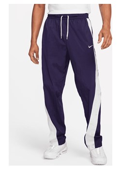 Męskie spodnie do koszykówki z tkaniny Nike - Fiolet ze sklepu Nike poland w kategorii Spodnie męskie - zdjęcie 169758894