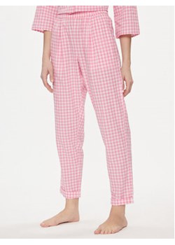 United Colors Of Benetton Spodnie piżamowe 4LRA3F00F Różowy Regular Fit ze sklepu MODIVO w kategorii Piżamy damskie - zdjęcie 169774822