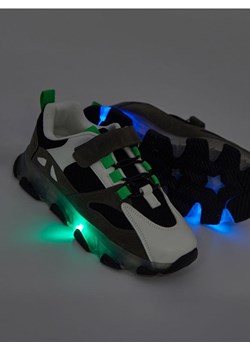 Sinsay - Sneakersy LED - wielobarwny ze sklepu Sinsay w kategorii Buty sportowe dziecięce - zdjęcie 169780660