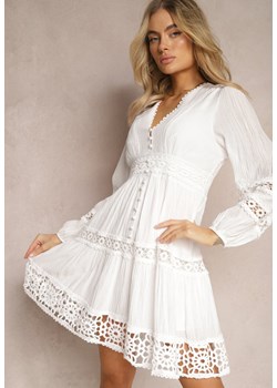 Biała Rozkloszowana Sukienka Mini z Ażurowym Wzorem i Gumką Ilermia ze sklepu Renee odzież w kategorii Sukienki - zdjęcie 169787154