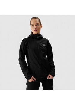 Damska kurtka softshell wiatroodporna membrana 5000 4F 4FWSS24TSOFF215 - czarna ze sklepu Sportstylestory.com w kategorii Kurtki damskie - zdjęcie 169793163