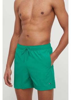 Tommy Hilfiger szorty kąpielowe kolor zielony ze sklepu ANSWEAR.com w kategorii Kąpielówki - zdjęcie 169802562