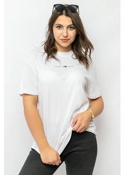 t-shirt damski tommy jeans dw0dw11293 biały ze sklepu Royal Shop w kategorii Bluzki damskie - zdjęcie 169803962