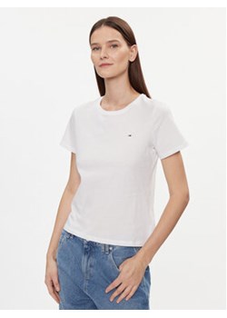 Tommy Jeans Komplet 2 t-shirtów DW0DW11459 Kolorowy Regular Fit ze sklepu MODIVO w kategorii Bluzki damskie - zdjęcie 169812331
