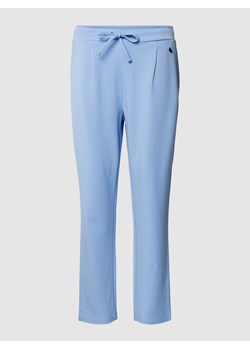 Spodnie materiałowe o kroju stretch fit z zakładkami w pasie model ‘ZASTRETCH 1’ ze sklepu Peek&Cloppenburg  w kategorii Spodnie damskie - zdjęcie 169822991